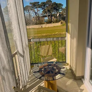  Appartement Studio Vue Sur Mer Avec Veranda -